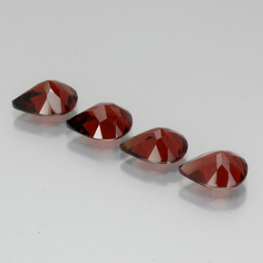Pedras preciosas de granada almandina vermelho natural de  ct, formato de pêra, VVS-VS