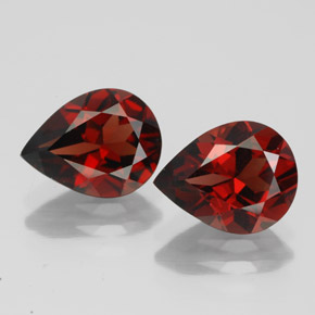 Pedras preciosas de granada almandina vermelho natural de  ct, formato de pêra, VVS-VS