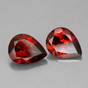 Pedras preciosas de granada almandina vermelho natural de  ct, formato de pêra, VVS-VS