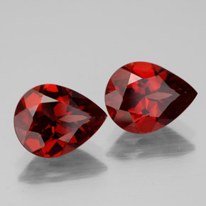 Pedras preciosas de granada almandina vermelho natural de  ct, formato de pêra, VVS
