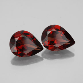 Pedras preciosas de granada almandina vermelho natural de  ct, formato de pêra, VVS-VS
