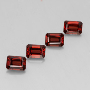 Pedras preciosas de granada almandina vermelho natural de  ct, corte esmeralda, VVS-VS