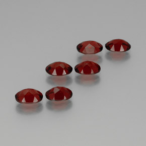 Pedras preciosas de Granada Almandina Vermelho escuro natural de 5.88 ct, Corte Oval, VS