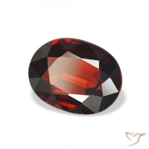 Granada Almandina Vermelho escuro Natural 3.14ct, oval, VVS-VS