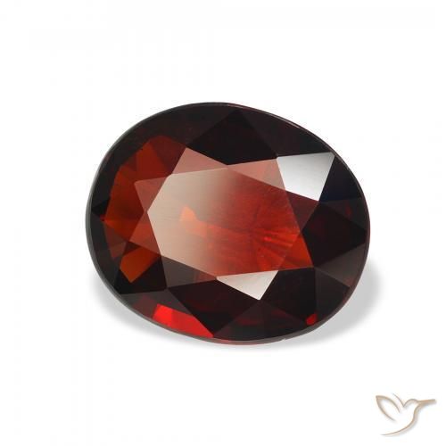 Granada Almandina Vermelho escuro Natural 3.19ct, oval, VVS-VS