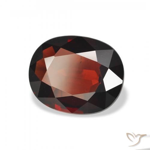 Granada Almandina Vermelho escuro Natural 2.85ct, oval, VVS-VS