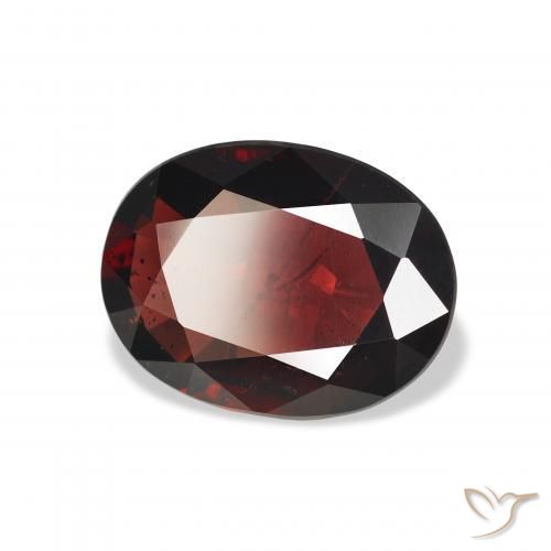 Granada Almandina Vermelho Sangue Profundo Natural 4.83ct, oval, VS