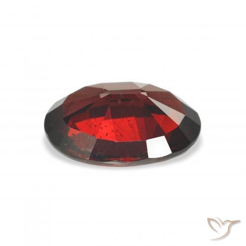 Granada Almandina Vermelho Sangue Profundo Natural 4.83ct, oval, VS