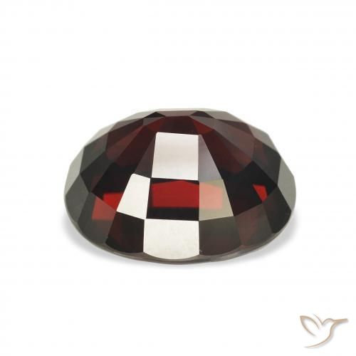 Granada Almandina Vermelho escuro Natural 7.90ct, oval, VVS-VS
