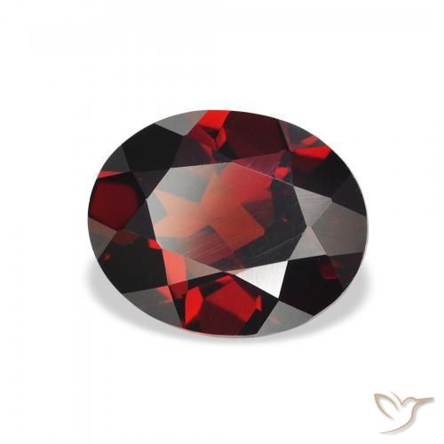 Granada Almandina Vermelho escuro Natural 2.83ct, oval, VVS-VS