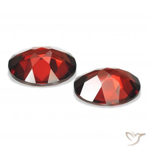 Pedras preciosas de Granada Almandina Vermelho Sangue Profundo natural de 7.57 ct, oval, VVS-VS