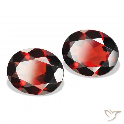 Pedras preciosas de Granada Almandina Vermelho Sangue Profundo natural de 7.31 ct, oval, VVS-VS