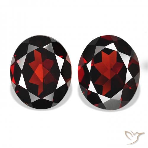 7.53ctw Natural Vermelho escuro Granada Almandina, oval, VVS-VS