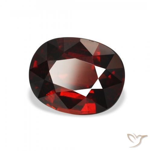 Granada Almandina Vermelho escuro Natural 3.32ct, oval, VS