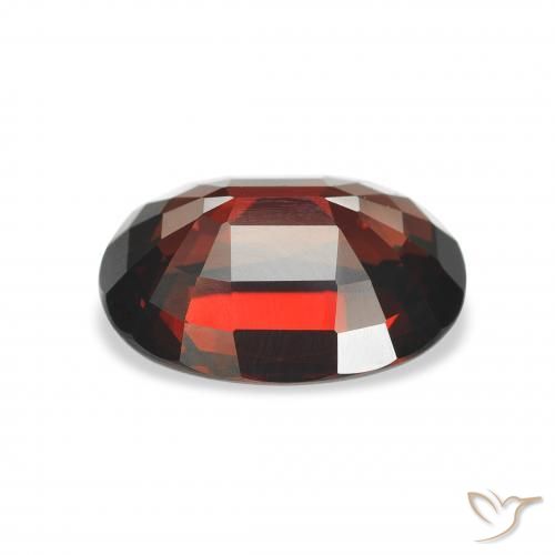 Granada Almandina Vermelho escuro Natural 4.04ct, oval, VVS