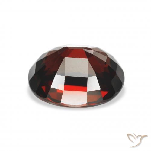 Granada Almandina vermelho escuro Natural 4.80ct, oval, VVS