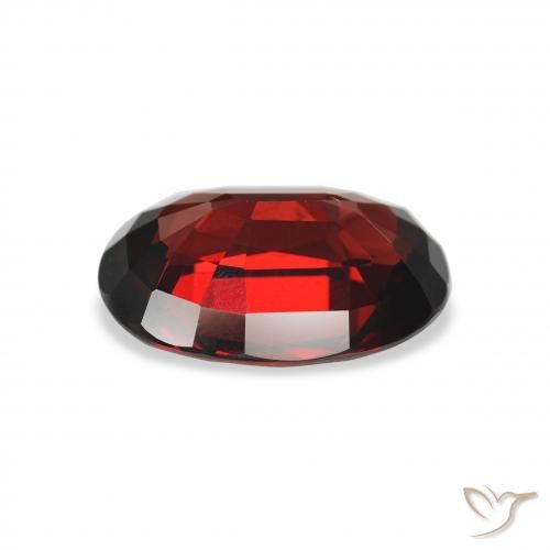 Granada Almandina Vermelho escuro Natural 4.59ct, oval, VVS