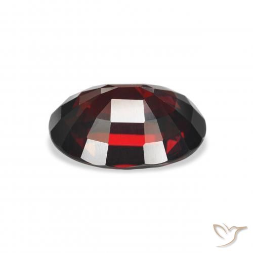 Granada Almandina Vermelho escuro Natural 5.34ct, oval, VVS