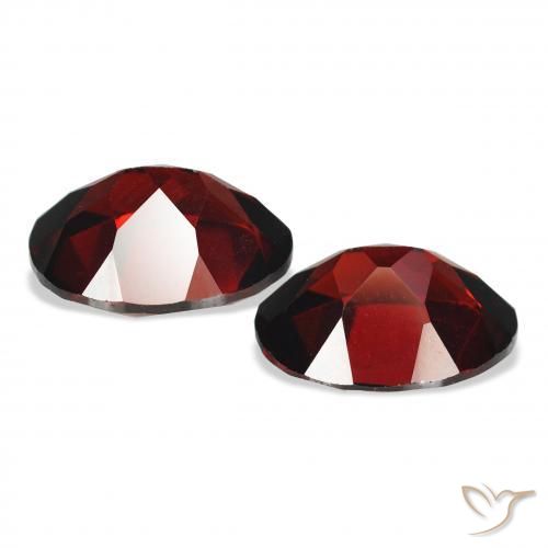 Pedras preciosas de Granada Almandina Vermelho Sangue Profundo natural de 4.51 ct, oval, VS