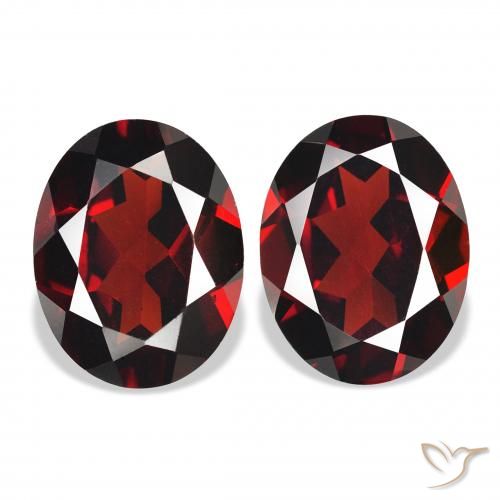 4.01ctw Natural Vermelho Sangue Profundo Granada Almandina, oval, VS