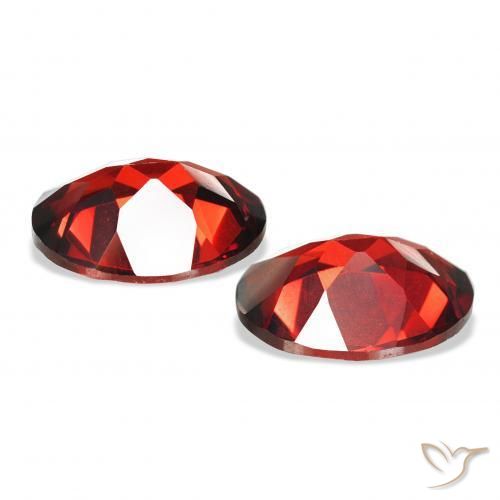 Pedras preciosas de Granada Almandina Vermelho escuro natural de 4.04 ct, oval, VVS-VS