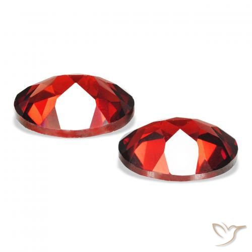 Pedras preciosas de Granada Almandina Vermelho escuro natural de 4.46 ct, oval, VS