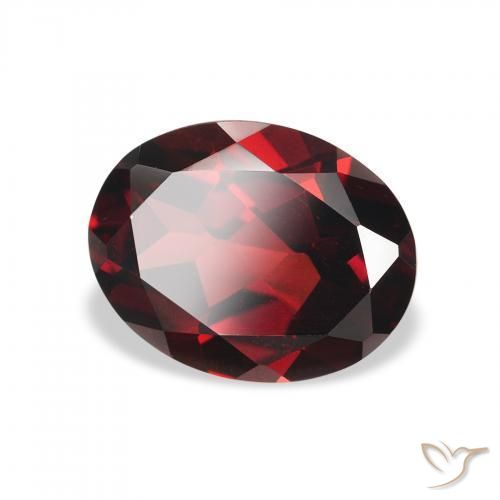 Granada Almandina Vermelho escuro Natural 2.19ct, oval, VVS-VS