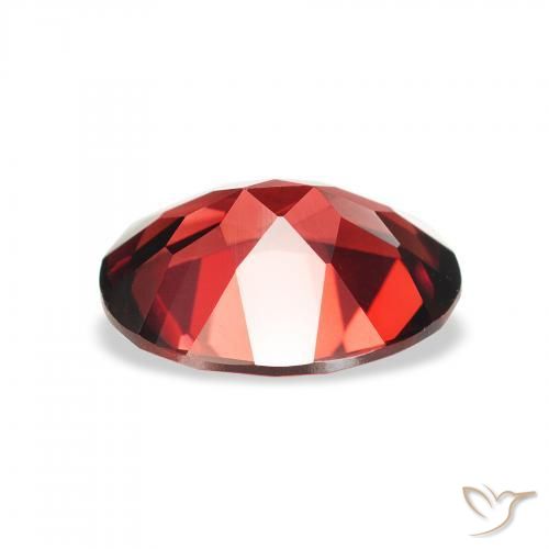 Granada Almandina Vermelho escuro Natural 2.11ct, oval, VVS-VS