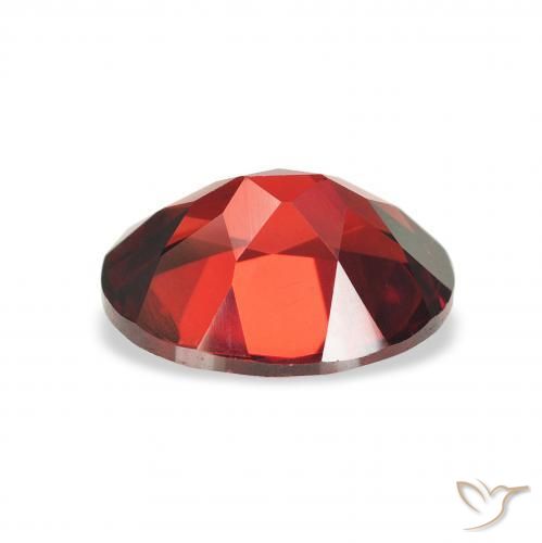 Granada Almandina Vermelho escuro Natural 2.35ct, oval, VVS-VS