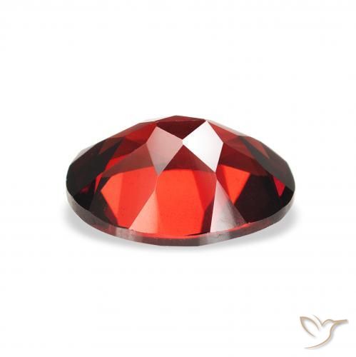 Granada Almandina Vermelho escuro Natural 2.26ct, oval, VS