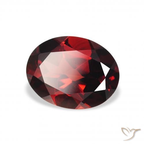 Granada Almandina Vermelho escuro Natural 2.27ct, oval, VVS-VS