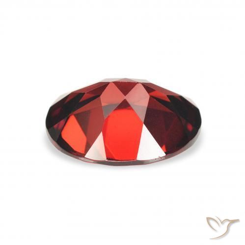 Granada Almandina Vermelho escuro Natural 2.13ct, oval, VVS-VS
