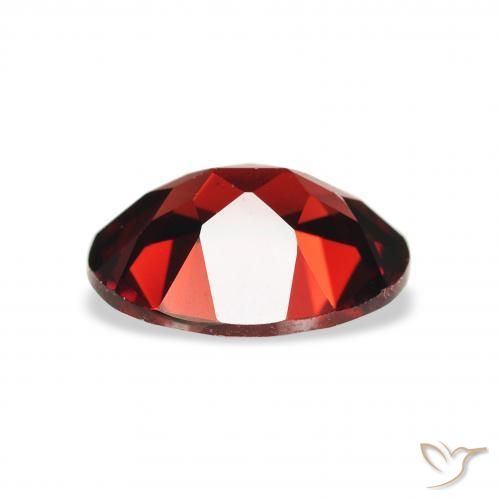 Granada Almandina Vermelho escuro Natural 2.15ct, oval, VS