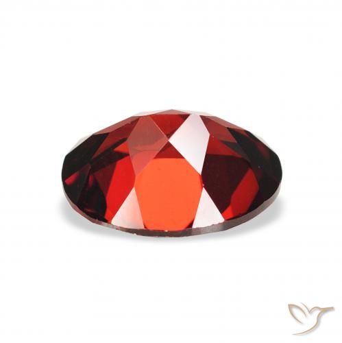 Granada Almandina Vermelho Sangue Profundo Natural 2.32ct, oval, VS