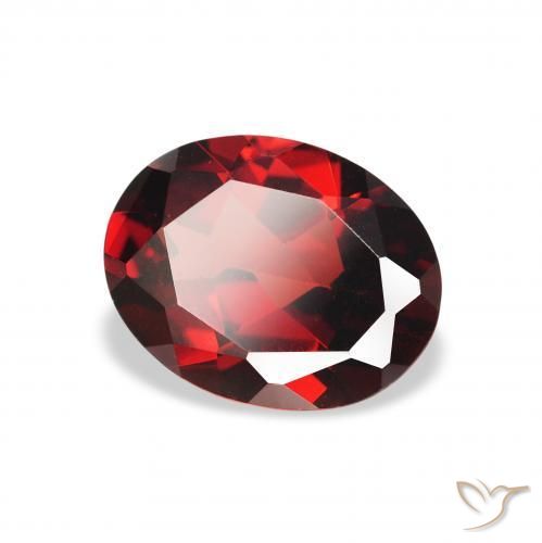 Granada Almandina Vermelho escuro Natural 1.86ct, oval, VS