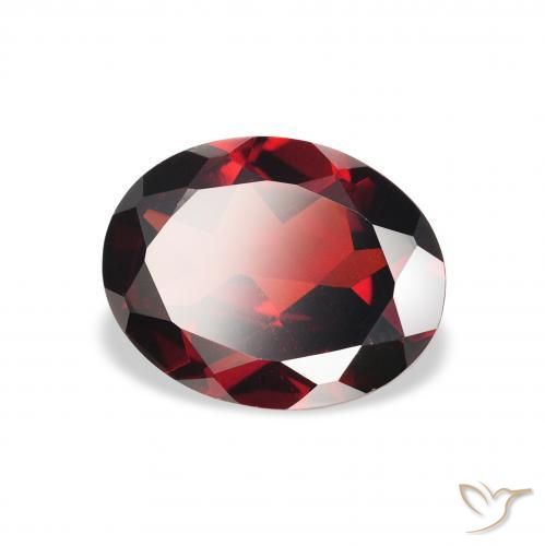 Granada Almandina Vermelho escuro Natural 1.95ct, oval, VVS-VS