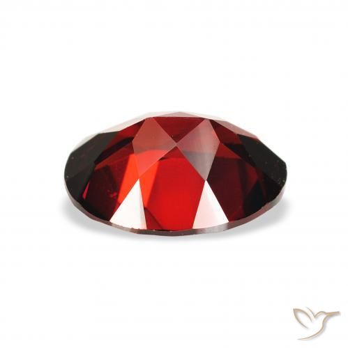 Granada Almandina Vermelho escuro Natural 2.23ct, oval, VVS-VS
