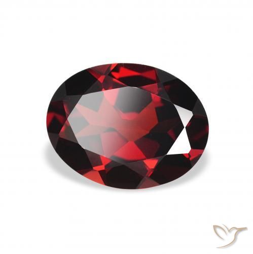 Granada Almandina Vermelho escuro Natural 1.99ct, oval, VVS-VS