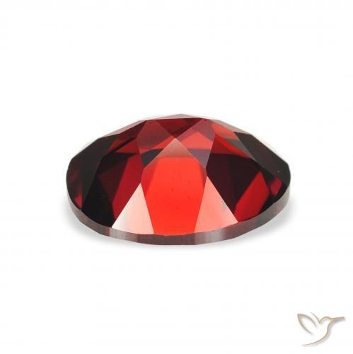 Granada Almandina Vermelho escuro Natural 2.32ct, oval, VVS-VS