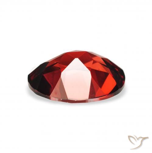 Granada Almandina Vermelho escuro Natural 2.05ct, oval, VVS-VS