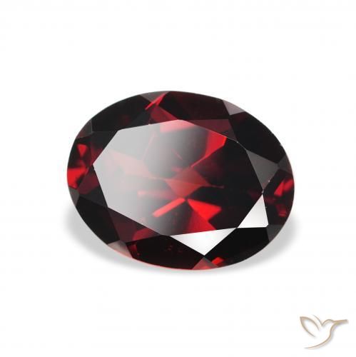 Granada Almandina Vermelho escuro Natural 2.27ct, oval, VVS-VS