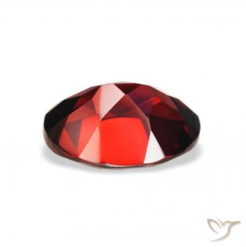 Granada Almandina Vermelho escuro Natural 2.27ct, oval, VVS-VS