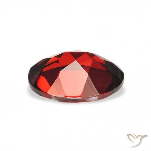 Granada Almandina Vermelho escuro Natural 2.18ct, oval, VVS-VS