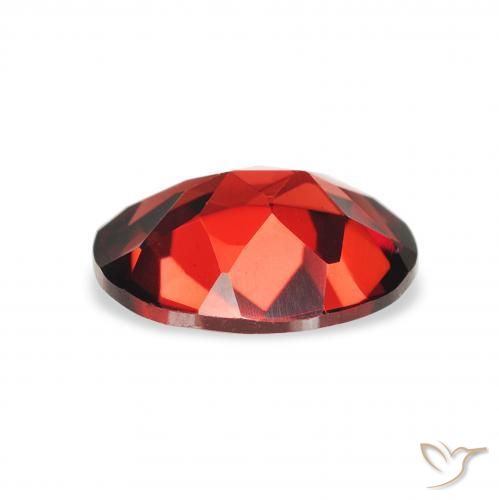 Granada Almandina Vermelho escuro Natural 1.98ct, oval, VVS-VS