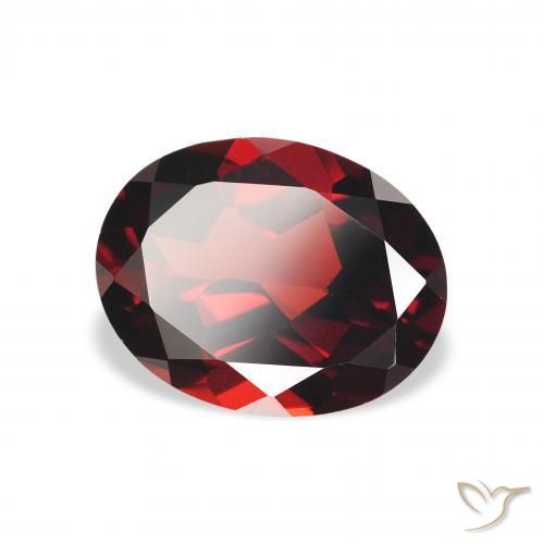 Granada Almandina Vermelho escuro Natural 2.06ct, oval, VVS-VS