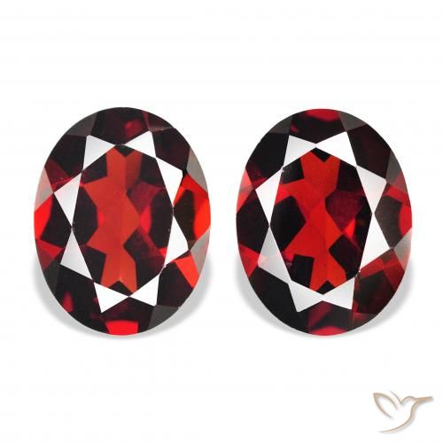4.16ctw Natural Vermelho escuro Granada Almandina, oval, VVS-VS