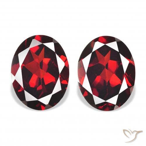 4.61ctw Natural Vermelho escuro Granada Almandina, oval, VVS-VS