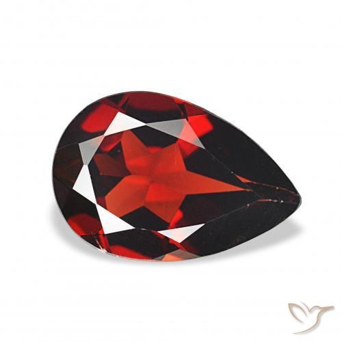Granada Almandina Vermelho escuro Natural 2.96ct, Formato de pêra, VS