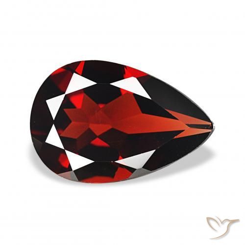 Granada Almandina Vermelho escuro Natural 3.27ct, Formato de pêra, VS