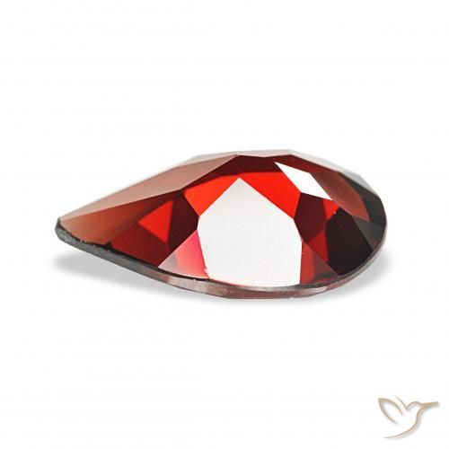 Granada Almandina Vermelho escuro Natural 2.92ct, Formato de pêra, VS